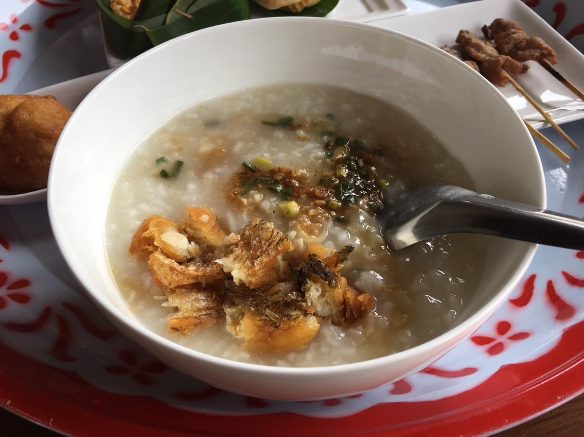 Comeneetee Uthai Ban Khok Mo Exterior foto