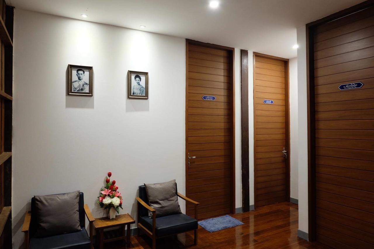 Comeneetee Uthai Ban Khok Mo Exterior foto